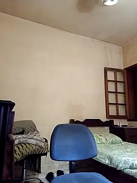 Jovissoares7ye online show from April 4, 3:47 am