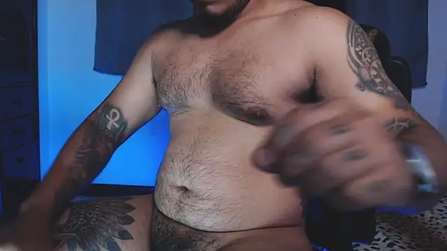 maxflurry  online show from April 14, 10:04 am