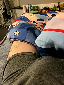 zou 9997 online show from December 23, 2:31 am