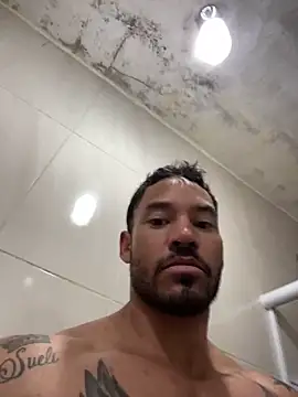 morenopontes online show from February 25, 8:30 pm