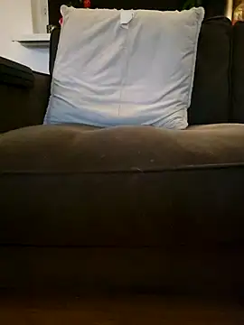 luckyluuk25 online show from March 18, 6:22 pm