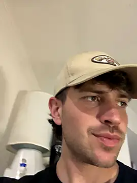 Snapshot of shuki0101 chatting on October 30, 10:11 pm shuki0101 online show from October 30, 10:11 pm