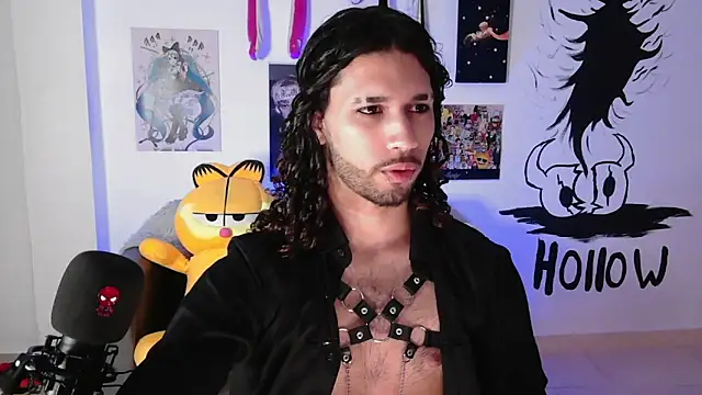 oezack    online show from March 12, 12:10 am