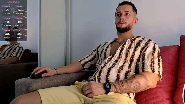 Snapshot of nicholasX1 chatting on September 13, 1:34 pm nicholasX1 online show from September 13, 1:34 pm