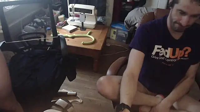 weknowourworth6999 online show from April 30, 4:58 pm