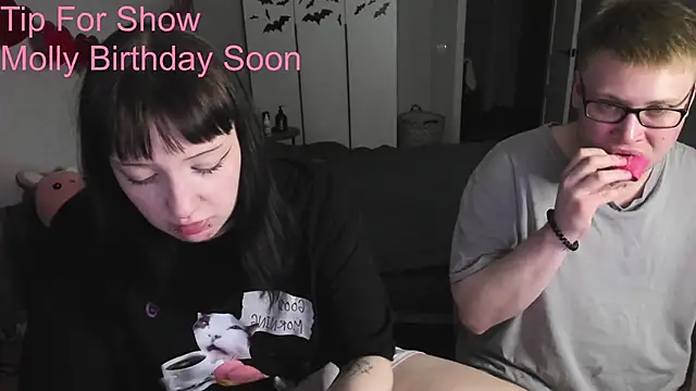 JayMollyy online show from May 26, 6:04 pm