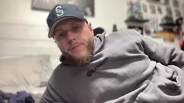 Thegreatwhitepipe online show from December 17, 9:05 am