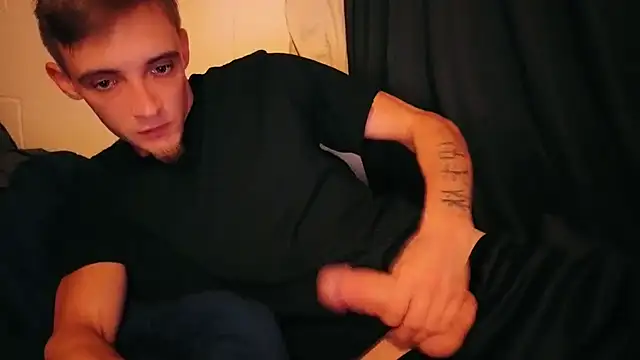 Ilovepussy1911 online show from August 3, 4:24 pm