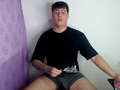 CrissConor online show from May 25, 7:31 pm