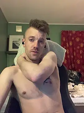 93tomten online show from March 14, 8:28 pm