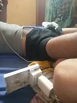 HernnEs25 online show from December 15, 2:36 pm