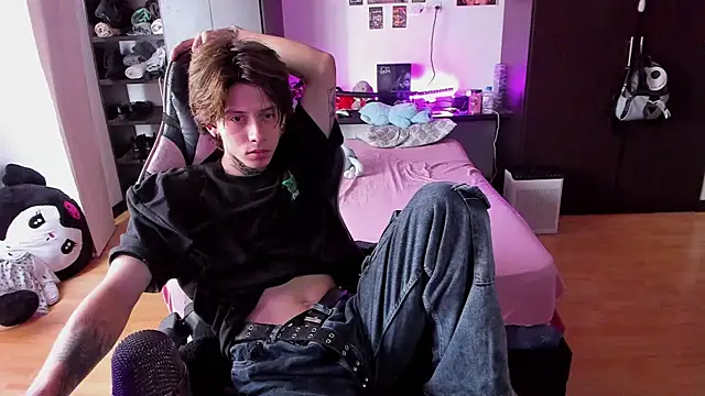 xIce Boy online show from February 28, 3:33 pm