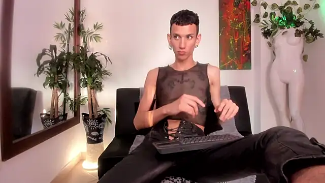 Giotrashy online show from March 12, 10:07 pm