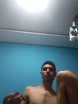 Snapshot of Saul_yei chatting on March 18, 7:33 pm Saul yei online show from March 18, 7:33 pm