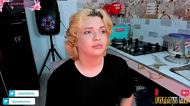 adam angelssss online show from November 18, 9:28 pm