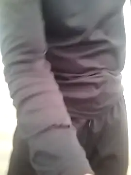 Treeskothik online show from October 29, 5:21 am