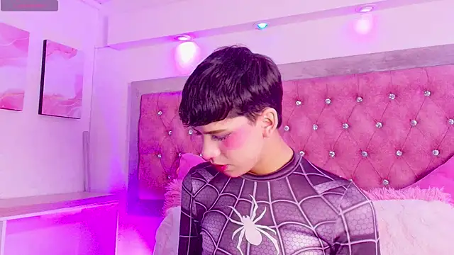 Andy Leex online show from February 4, 8:26 pm