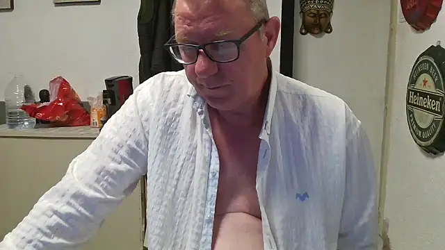 JamesBauer online show from March 22, 6:18 am