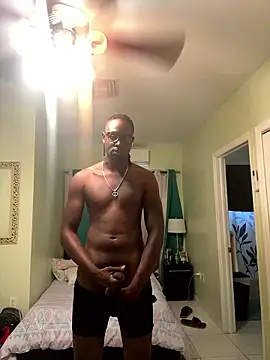 intertwine2025 online show from January 10, 5:06 pm