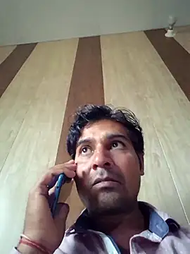 johnny8731 online show from March 19, 5:32 am