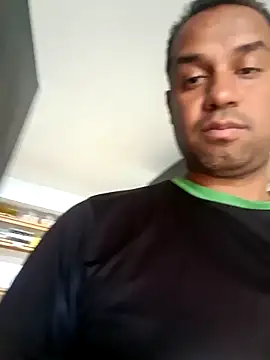 Snapshot of elnegro707070 chatting on October 20, 4:22 pm elnegro707070 online show from October 20, 4:22 pm