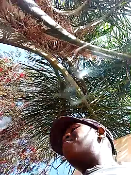 Snapshot of Thenaughtyboy360 chatting on October 1, 12:20 pm Thenaughtyboy360 online show from October 1, 12:20 pm