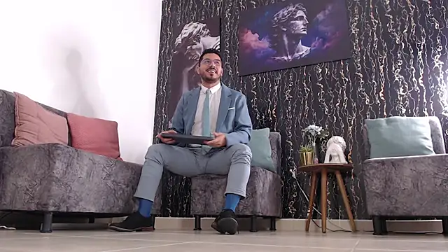 samuelcoopeer online show from December 18, 4:58 pm