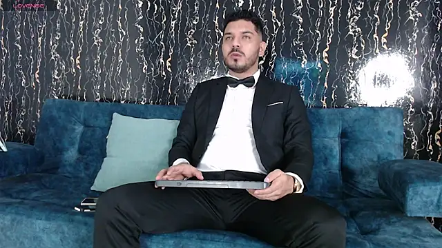 samuelcoopeer online show from November 14, 7:59 pm