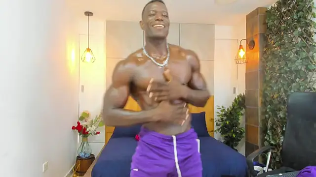 MarcusBlack  online show from September 18, 12:29 pm