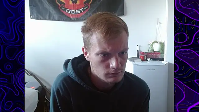 Snapshot of lustylyndon chatting on September 11, 7:35 pm lustylyndon online show from September 11, 7:35 pm