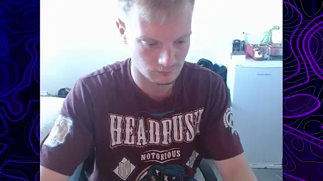 Snapshot of lustylyndon chatting on September 22, 5:56 pm lustylyndon online show from September 22, 5:56 pm