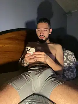 Jonny0399  online show from June 30, 6:25 am