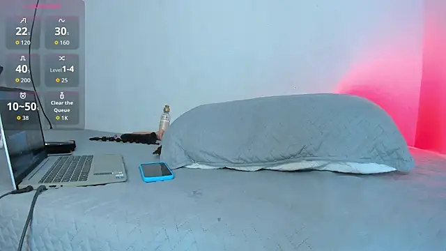 hot boy 04 online show from November 27, 1:15 pm