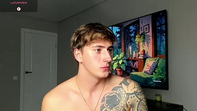 DaniHort online show from October 26, 2:19 pm