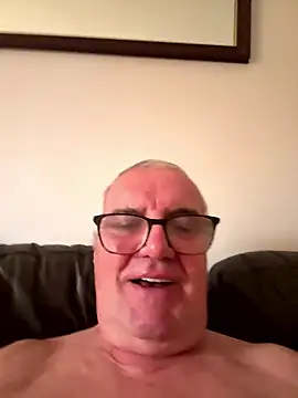 mke1874 online show from January 12, 2:32 pm