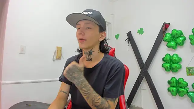 StraightBoy Nick online show from March 25, 5:00 am