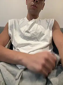 ausboyy online show from March 5, 1:02 am