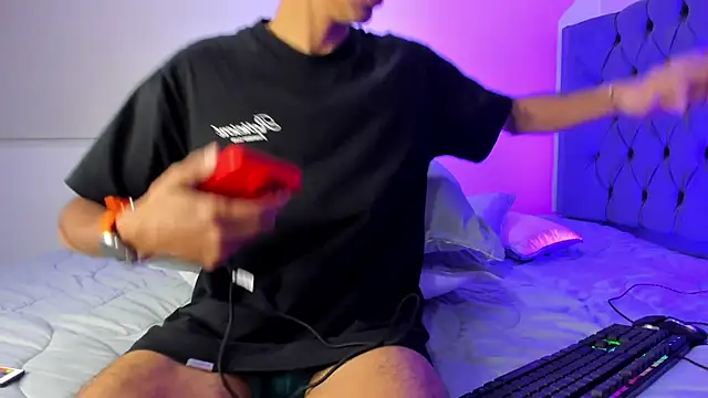 CamiiloRivera online show from September 13, 4:57 am