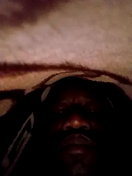 Thasdwn23 online show from April 21, 6:25 pm