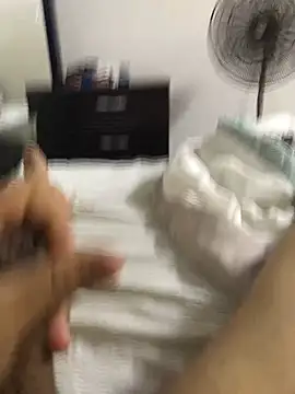 Vicporn0398 online show from April 6, 7:42 am