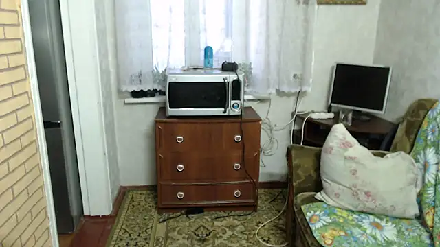 Alexilon online show from March 11, 3:30 pm