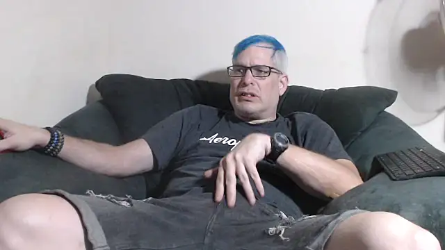 nerdy6 online show from June 3, 2:57 am