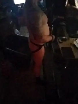 JoeyUhOh online show from March 2, 9:00 pm