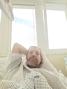 BucolicOrange9 online show from September 30, 10:08 am