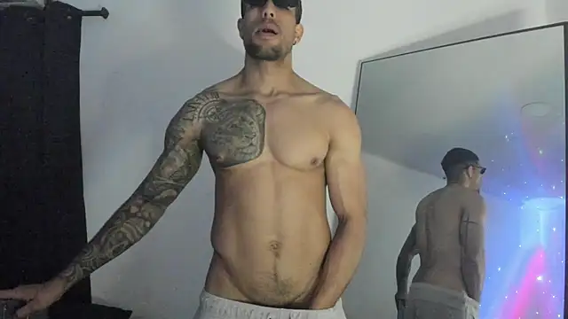 ThiagoLugo online show from March 9, 5:45 am