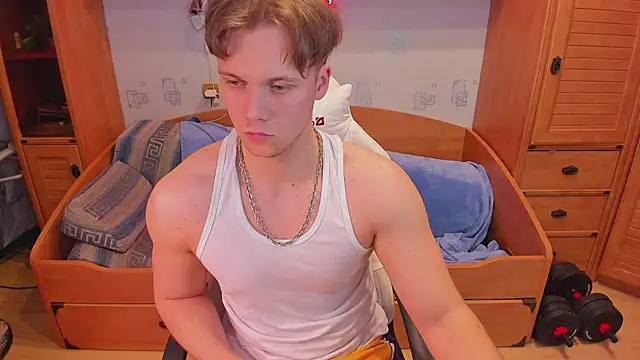 Dexter Bennett online show from April 18, 8:31 pm