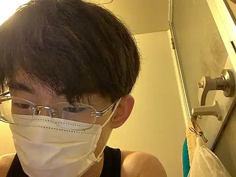 Snapshot of kurusu46 chatting on September 27, 12:03 pm kurusu46 online show from September 27, 12:03 pm