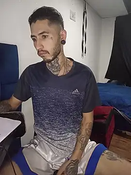 Tattoboy19cm online show from July 7, 11:52 pm