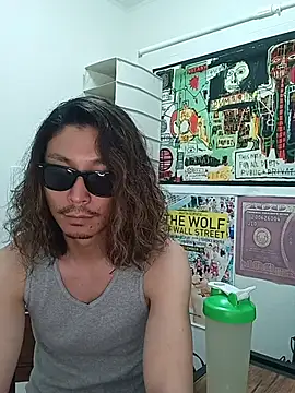 specialz0831 online show from June 1, 1:44 pm