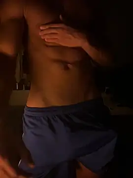 gostosocrvg online show from April 16, 4:45 am